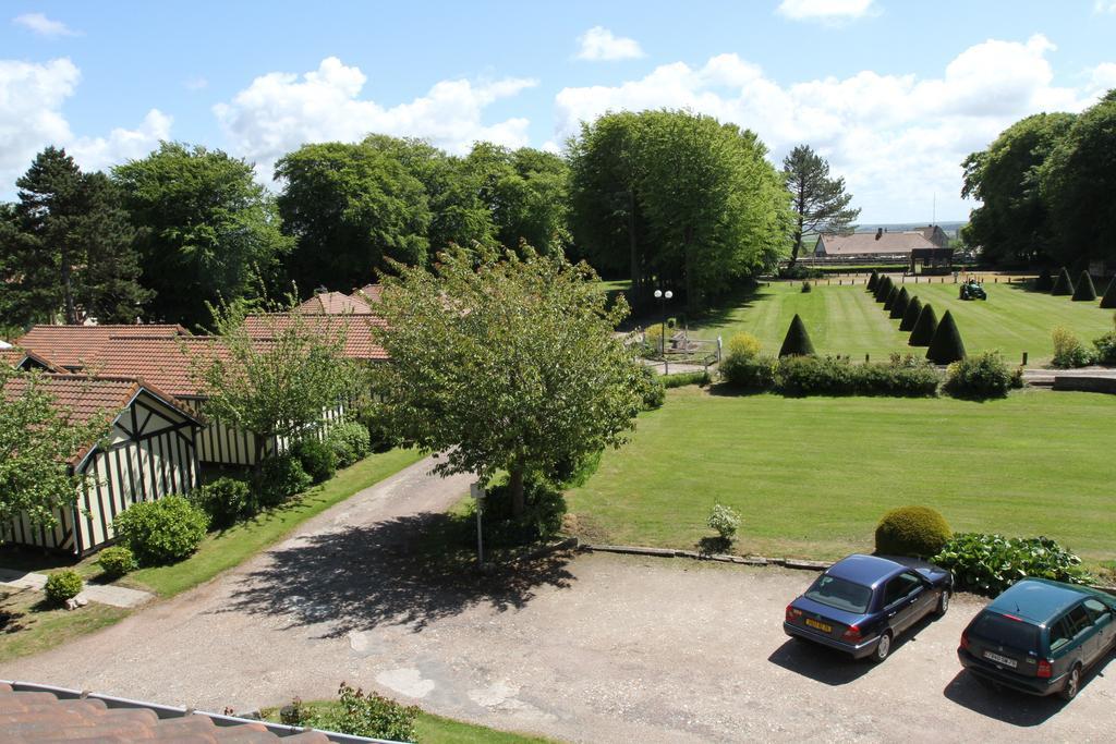 Golf Hotel Le Tréport Eksteriør billede
